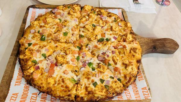 Malai Paneer Pizza on Original Crust