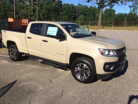 Chevy Colorado Z71.