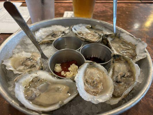 Chincoteague and Mini-Pearl oysters