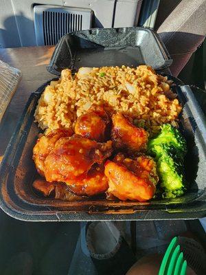 Chicken fried rice and General Chicken  Great everytime