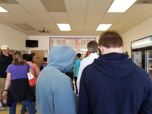 Great donuts, boudin kolaches, and breakfast tacos. This place is packed and Dunkin across the street is empty for a reason-Worth the wait!