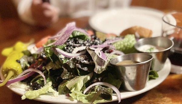 HEARTY HOUSE SALAD - nothing special