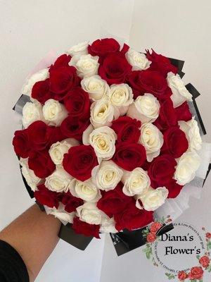 50 rose whit and red mix