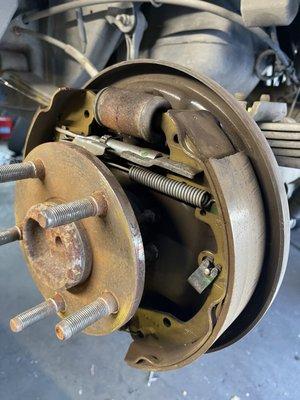 Drum brakes