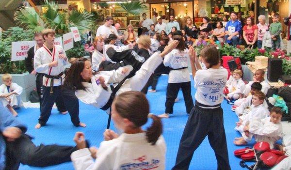 2011 Kickathon @Quakerbridge Mall