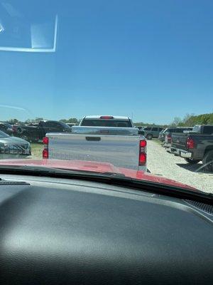 Cars are bumper to bumper trying to leave this place! Expect over an hour wait to exit!