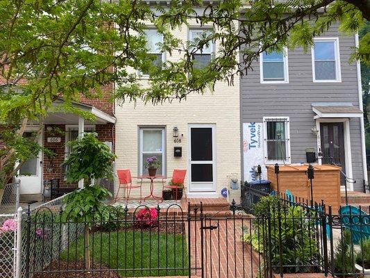 Middle house - front yard from District Landscapes.