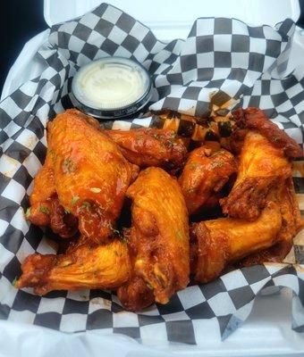 Traditional buffalo naked wings