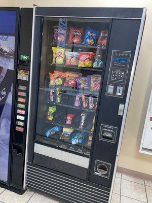 Snack machine