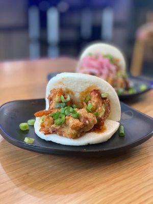 Spicy chicken bun