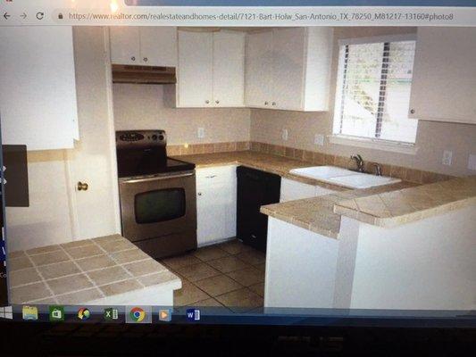 Kitchen before remodeling