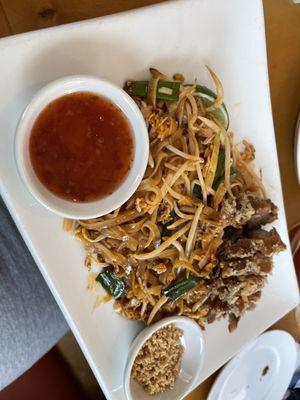 Duck Pad Thai