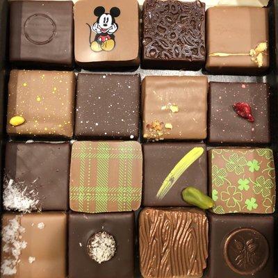 Box of 16 Truffles