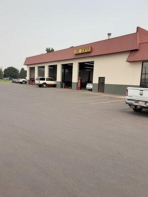 Les Schwab Tire Center