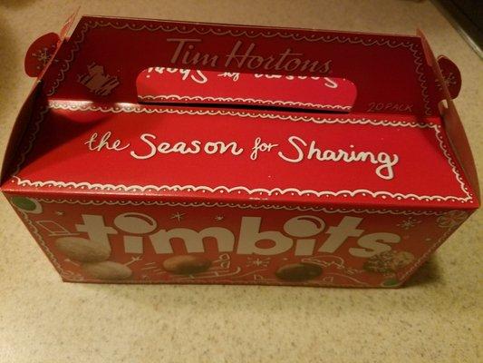 Tombits Yummy