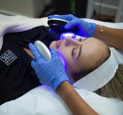 Hydrafacial Laser Light Therapy