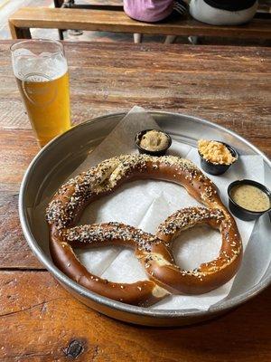 Everything pretzel