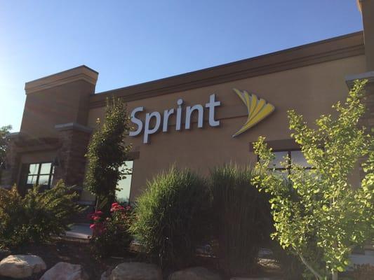 Logan Sprint Store