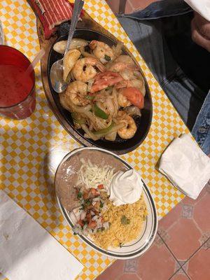 Shrimp fajitas