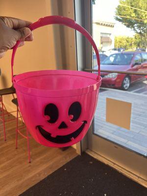 Free Light Up Pumpkin Bucket (T-Mobile Tuesdays)