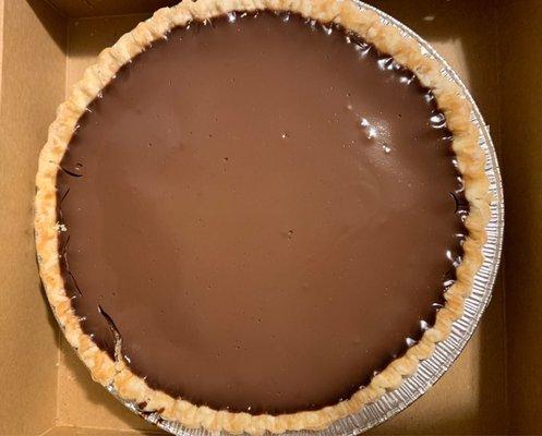 Yummy chocolate cream pie