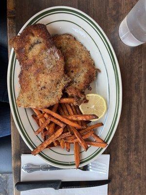 Chicken schnitzel with sweet potato fries