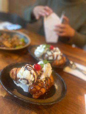 Fried Banana and Ice Cream