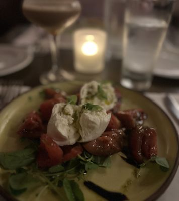 Tomatoes salad