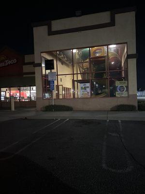 Closed drive Thru