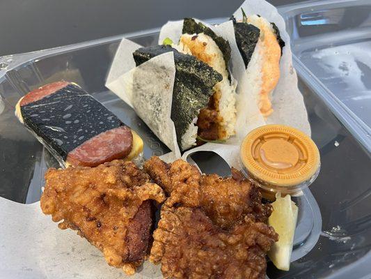 3 Onigiri combo, Spam Musubi, Pork Belly and Mentaiko (MUST TRY) Onigiris.