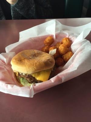 Single cheeseburger with tater tots. Delicious!!