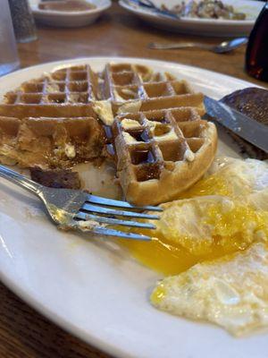 waffles and egg combo