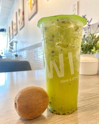 kiwi green tea