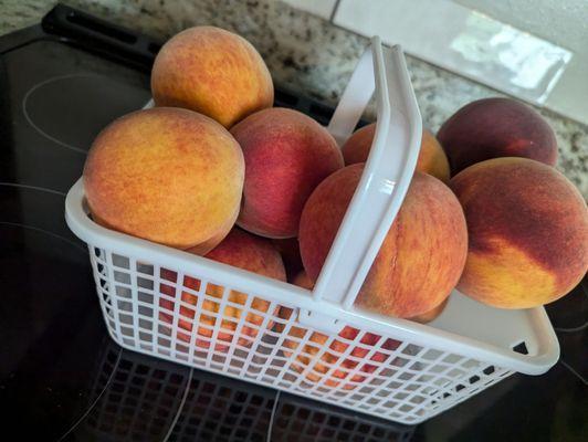 oday's fresh peach haul!