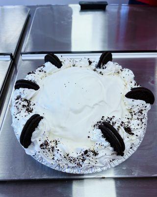 Ice cream Oreo Pie