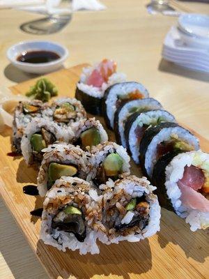 Happy Hour: Unagi and Avocado Roll and Crazy Roll