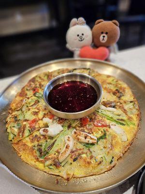 Seafood pancake... fluffy and moist!