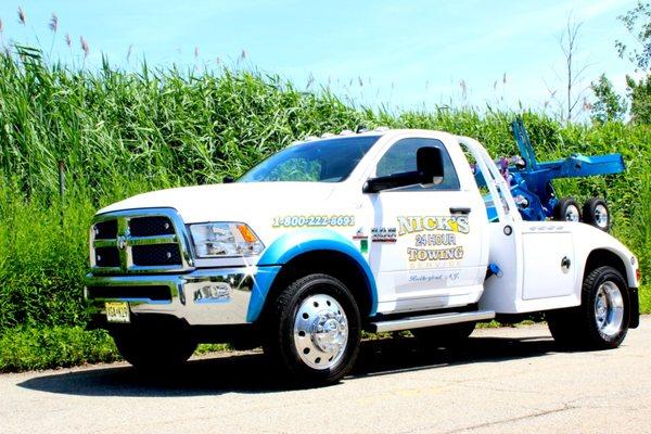 A beautiful looking truck on a beautiful day! www.nickstowingservice.com