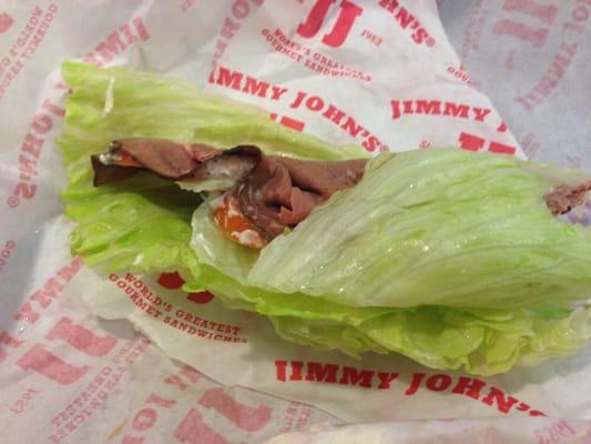 Literally lettuce meat and mayo. Where is the bread??