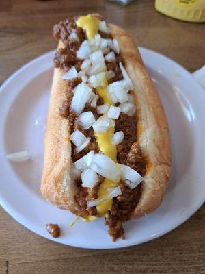 Coney style hot dog. Delish.