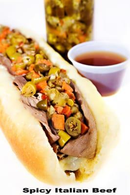 Italian Beef (roast beef dipped in au jus and topped with giardiniera peppers