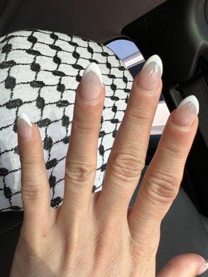 Central Nails