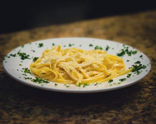 Fettuccine Alfredo