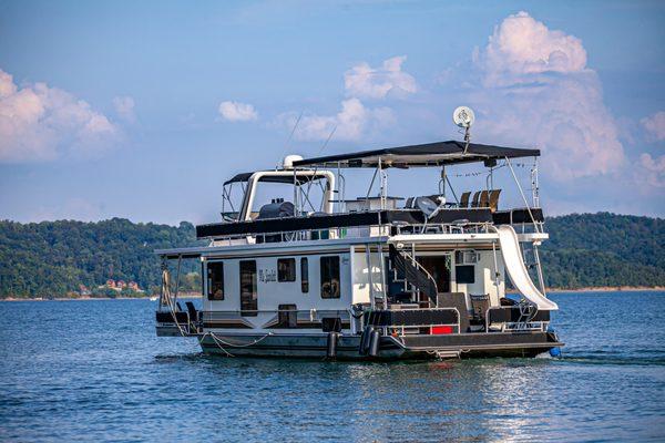 Dale Hollow State Park Marina