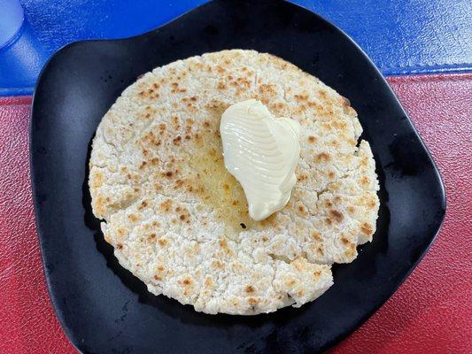 Arepa Con Queso.