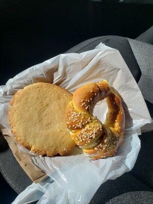 Cookie pretzel