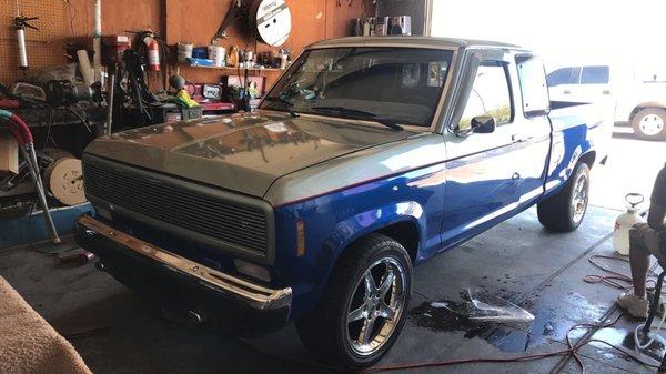 1986 Ford Ranger Windshield Replacement