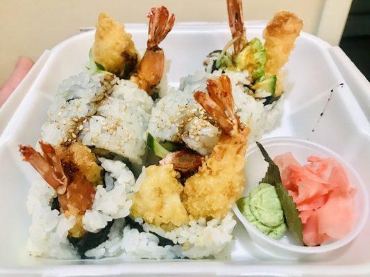 Shrimp tempura roll