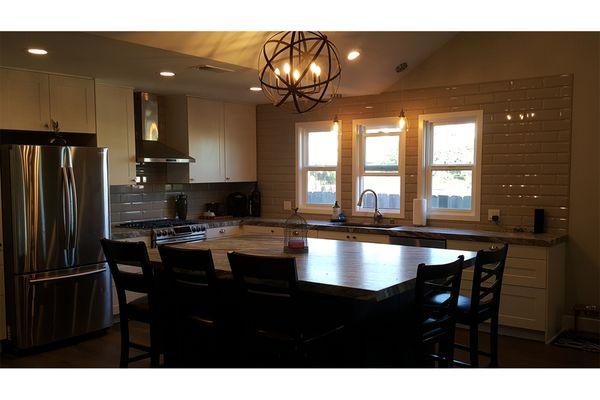 Countertops and custom backsplash