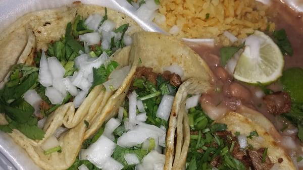 Carne asada taco plate